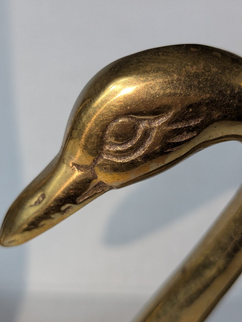 Vintage Mid-Century Brass Swan Figurines (Pair) - Made in Korea - Picture 6 of 13